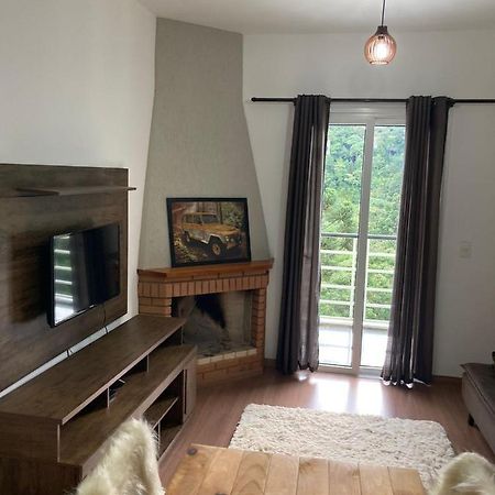 Apartamento Yy Hiver Campos do Jordão Kültér fotó